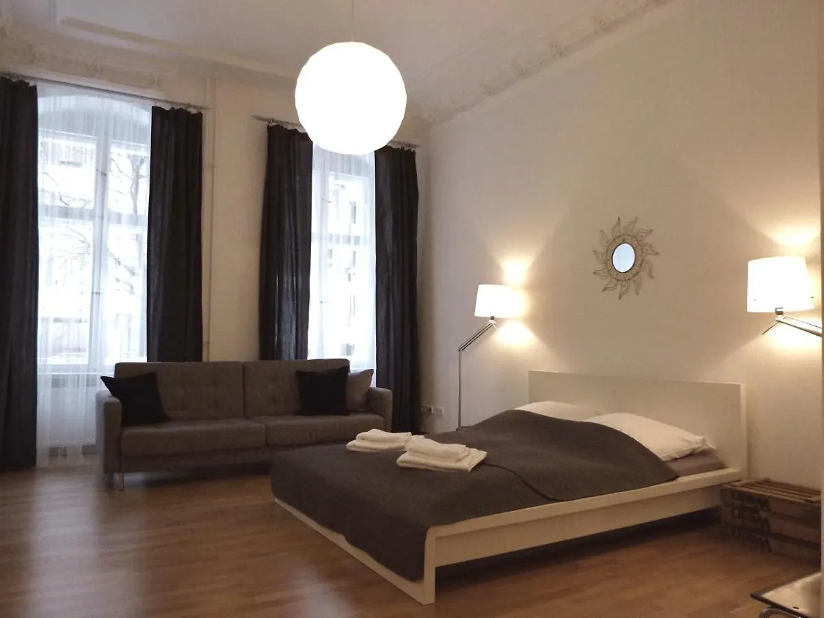 Apartment25 elérhetőségei